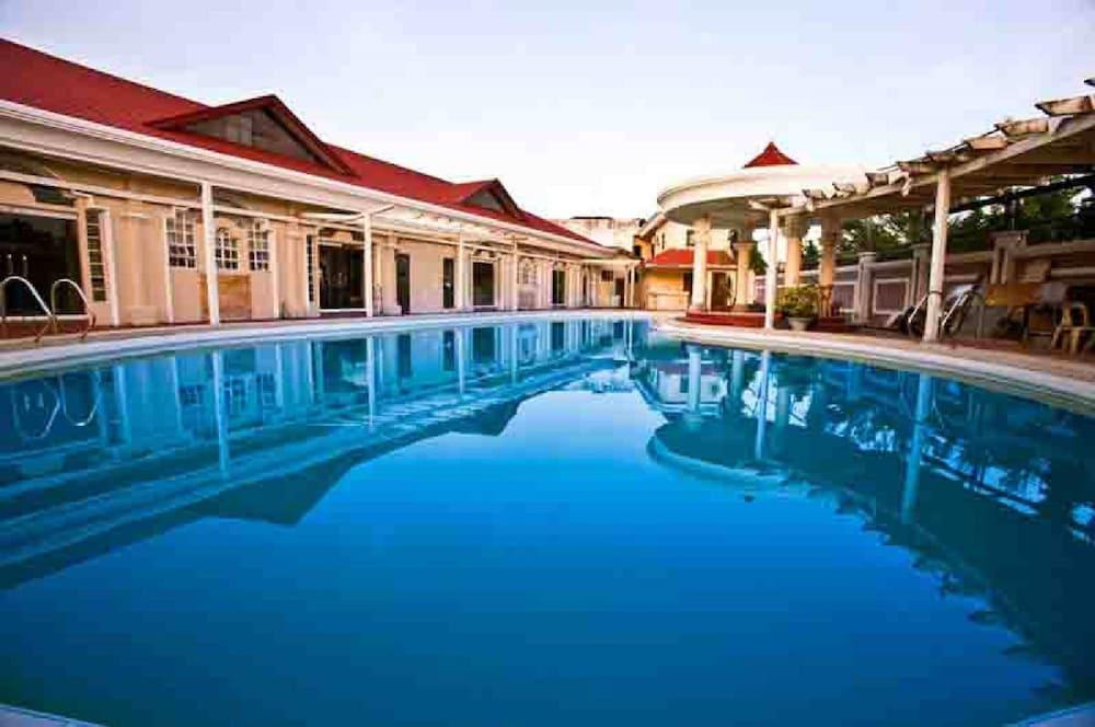 Hotel Venezia Legazpi Exterior photo